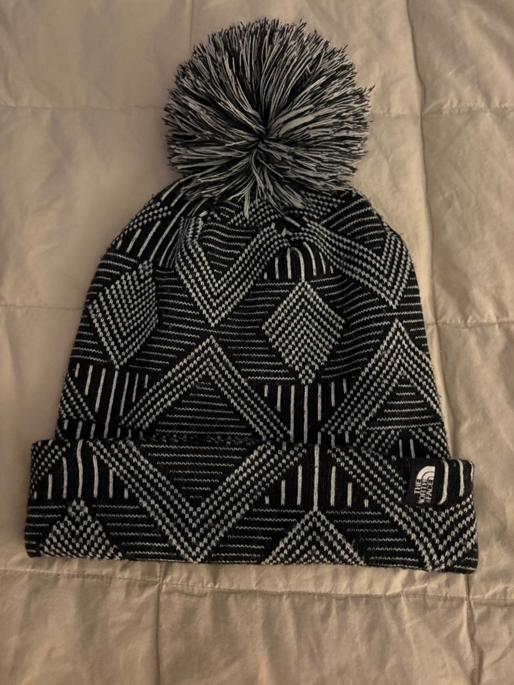 The North Face Winter Hat Knit Pom Beanie Womens Black